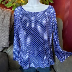 Cable & Gauge Boat Neck Bell Sleeve Geometric Top
